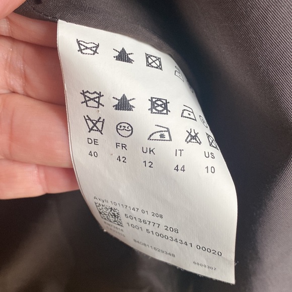 Hugo boss jacket - Picture 6 of 9